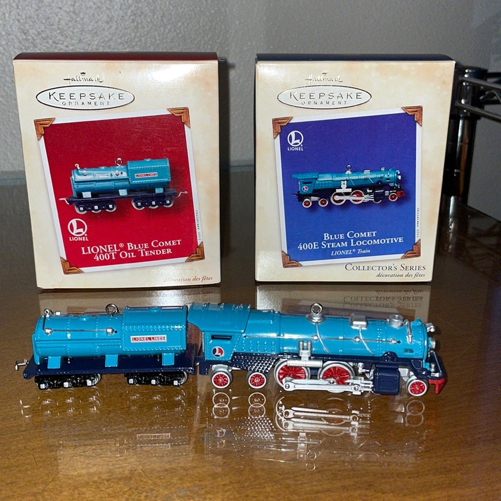 [Hallmark] Lionel Blue Comet 400E Steam Locomotive & 400T Oil Tender Ornament